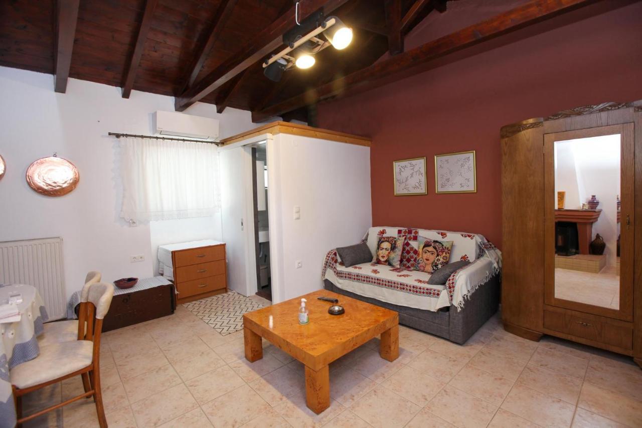Traditional Guesthouse Asimakis Anifion Exterior photo